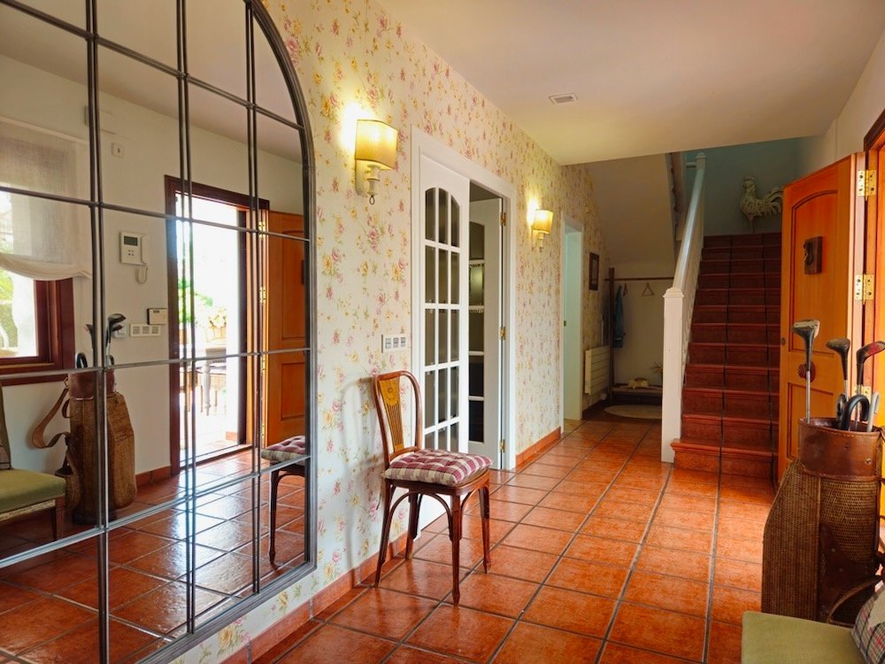 Property 2452 - Image 33